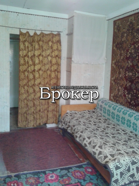 продажа 2 комнат в общежитии на 3 этаже 5-этажного кирпичного дома по ул. Одесск
