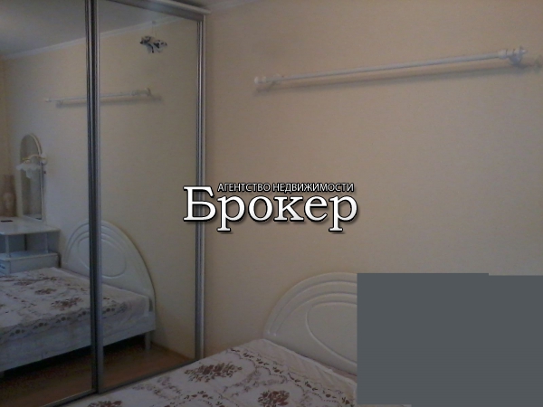 Продается 3-комнатная квартира, р-н Громова, ул. Красовского, 1/5/К, 32000$